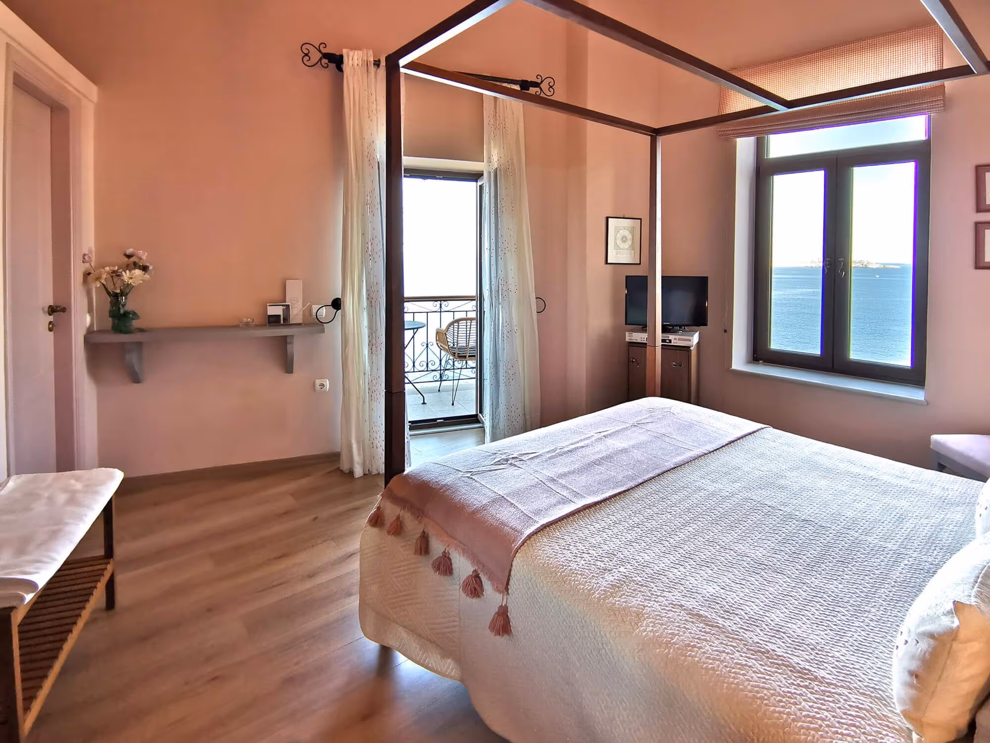 Suite in Hermoupolis Syros